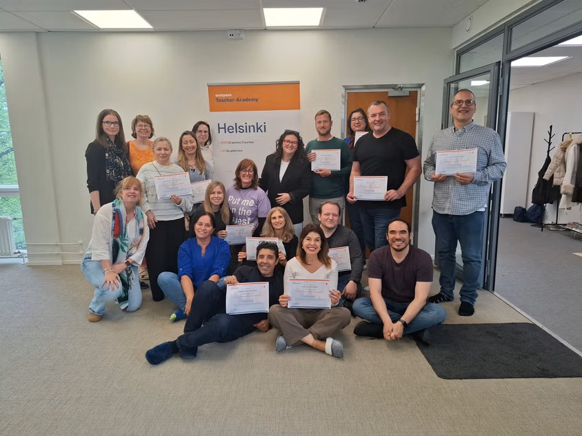 Professores do AE Celeirós participam em Helsínquia numa formação Erasmus+ sobre IA e inclusão